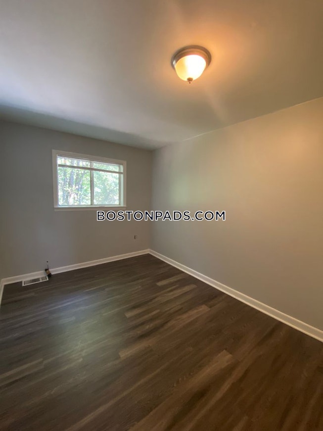 Boston - $3,900 /mo