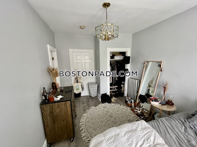 Quincy - $2,400 /mo