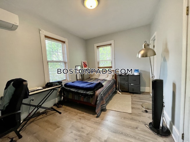 Quincy - $2,400 /mo