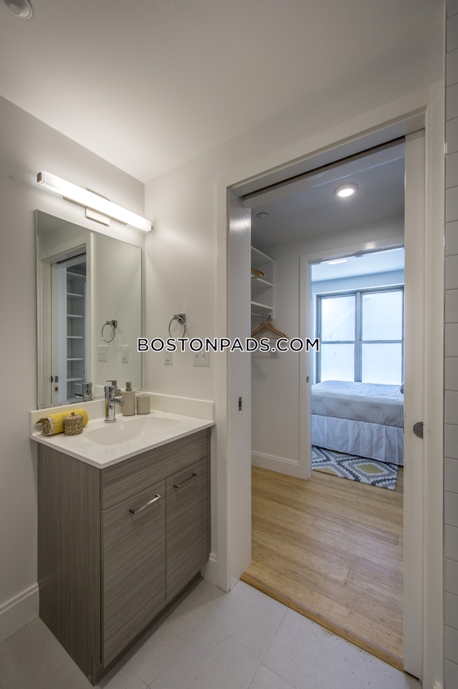 Boston - $4,250 /mo