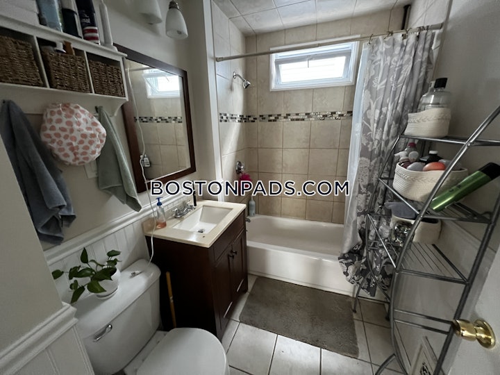 dorchester-apartment-for-rent-3-bedrooms-1-bath-boston-3400-4459672 