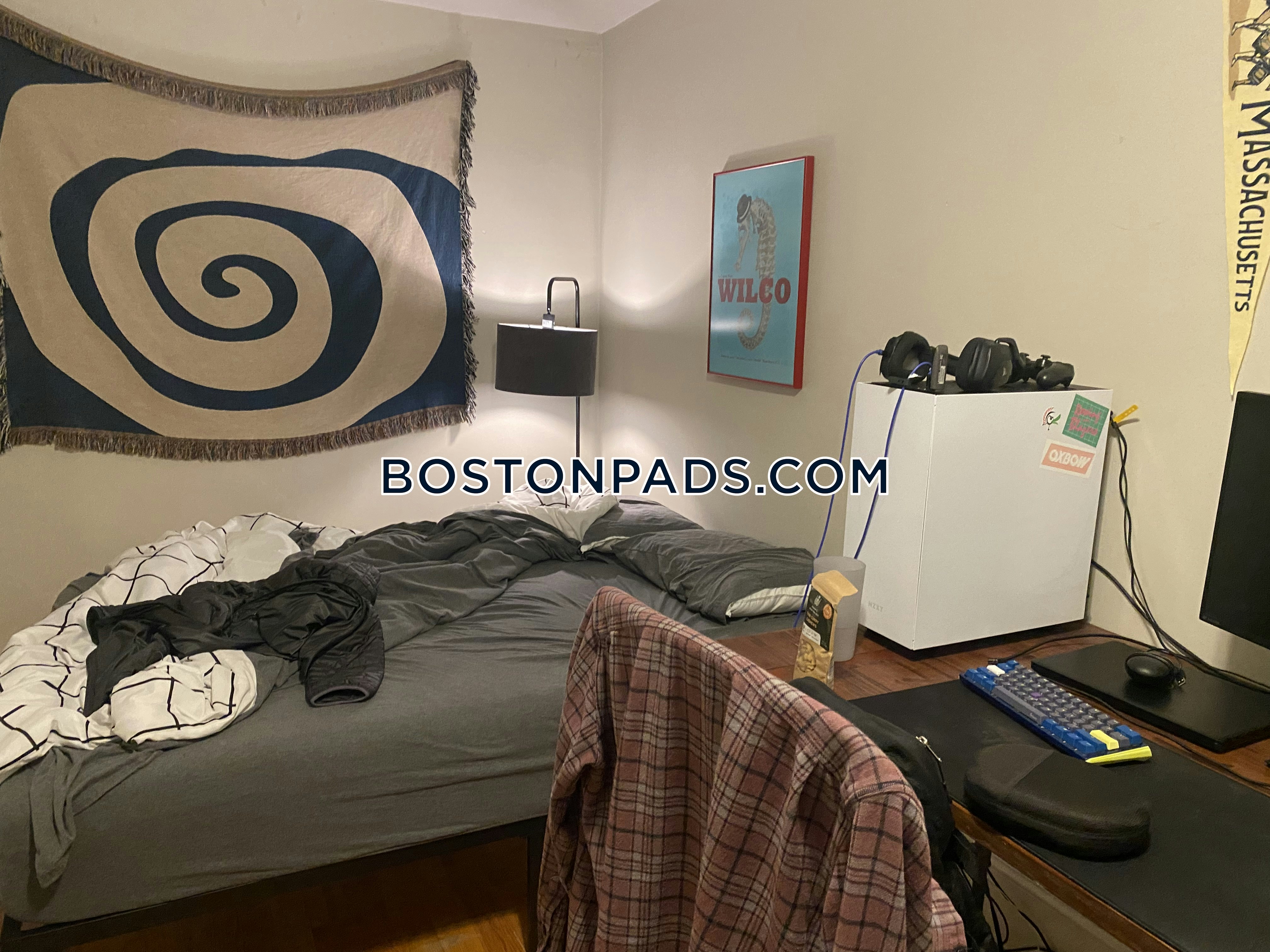Boston - $4,275