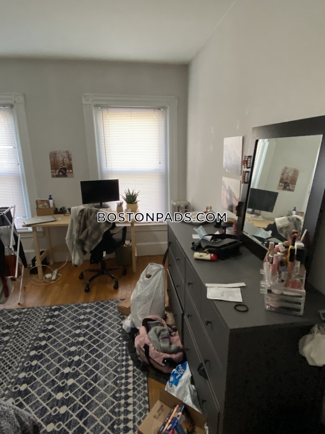 Somerville - $4,000 /mo