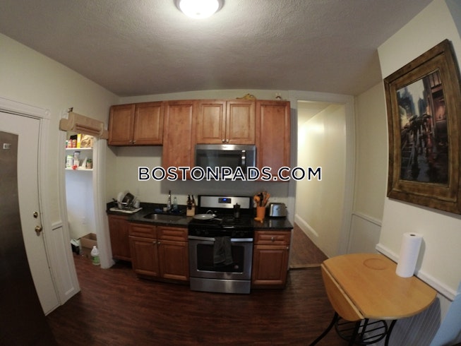 Boston - $3,400 /mo