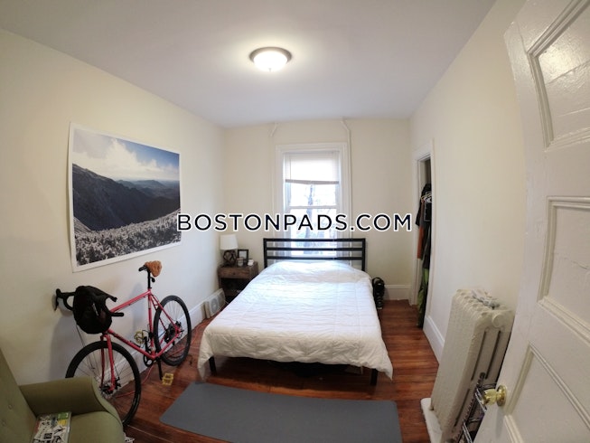 Boston - $3,400 /mo