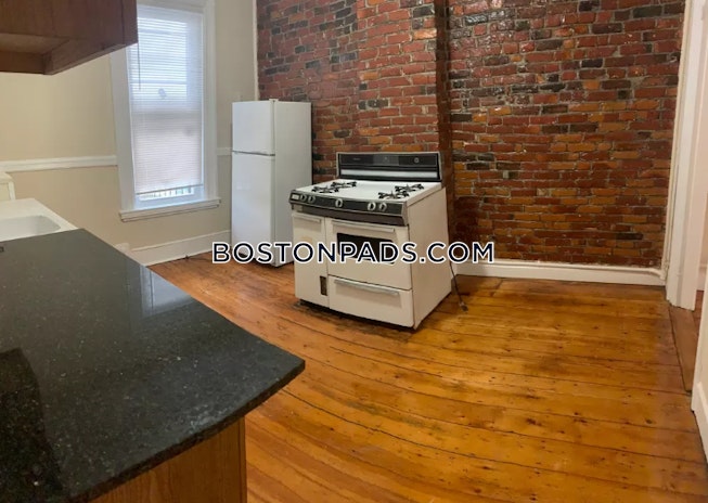 Roxbury Crossing - $1,895 /mo