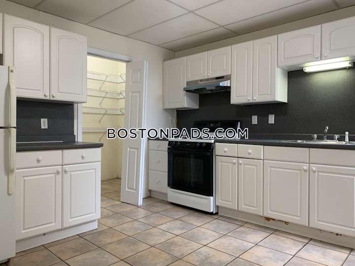allston-apartment-for-rent-2-bedrooms-1-bath-boston-2900-4620082 