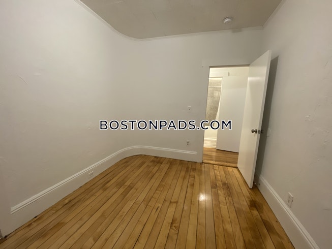 Boston - $3,200 /mo