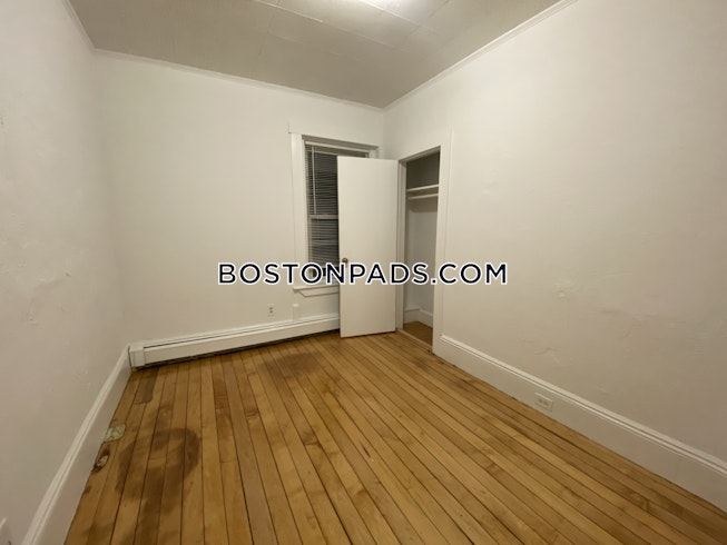 Boston - $3,200 /mo