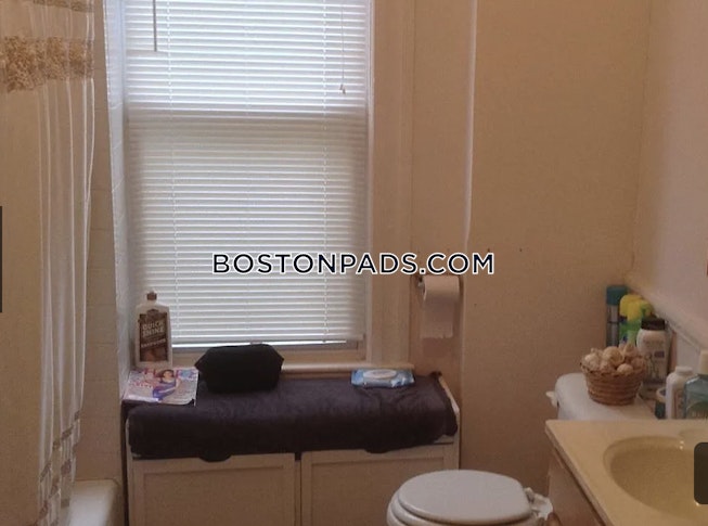 Boston - $2,550 /mo