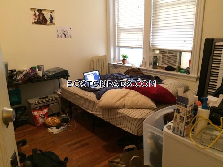 fenwaykenmore-apartment-for-rent-2-bedrooms-1-bath-boston-3300-4608395 