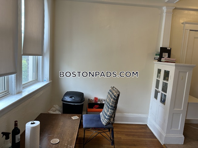 Cambridge - $2,800 /mo