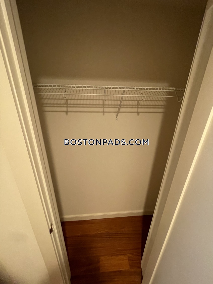 Boston - $3,790 /month