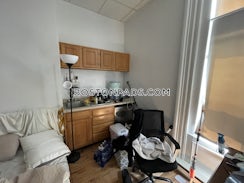 Boston, $2,045/mo