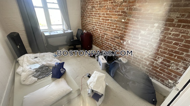 Boston - $4,199 /mo