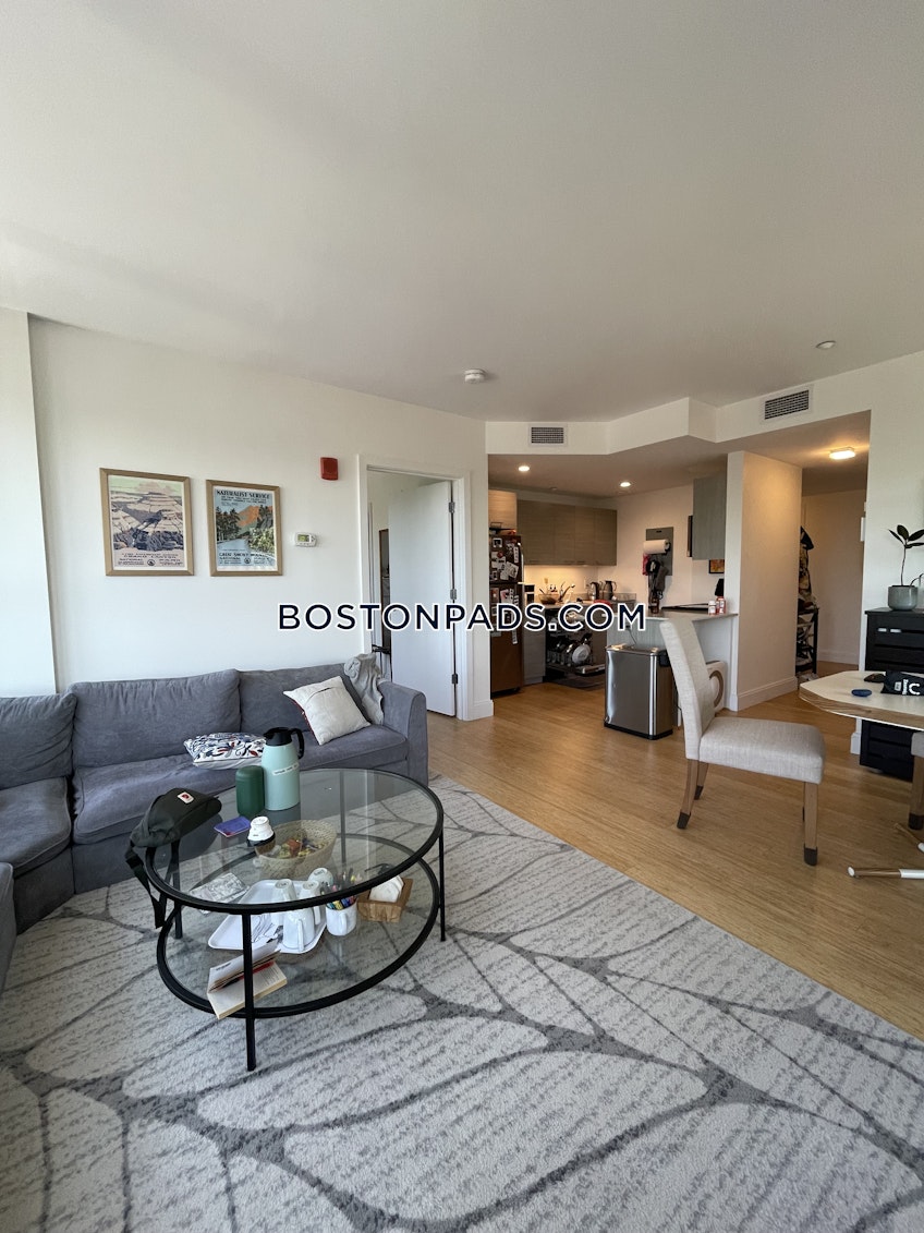 Boston - $4,850 /month