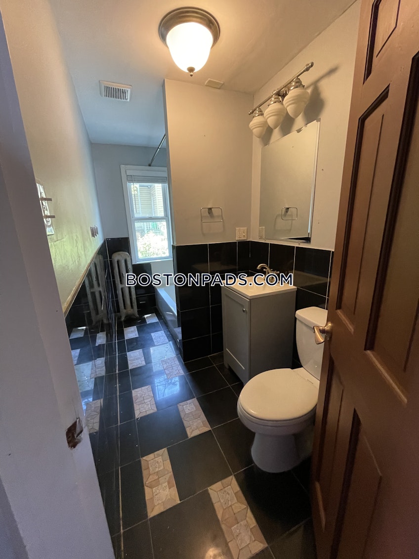 Boston - $2,750 /month