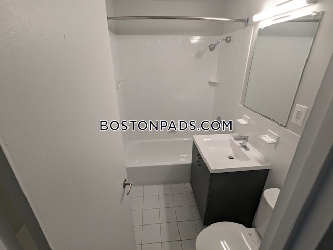Boston - $5,769 /mo