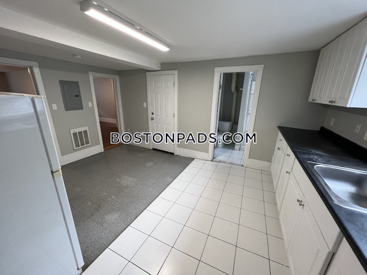 chinatown-apartment-for-rent-2-bedrooms-1-bath-boston-2000-4601945 