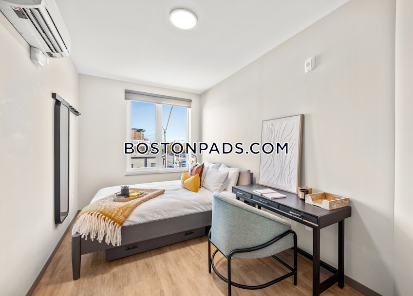 Boston - $7,950 /month