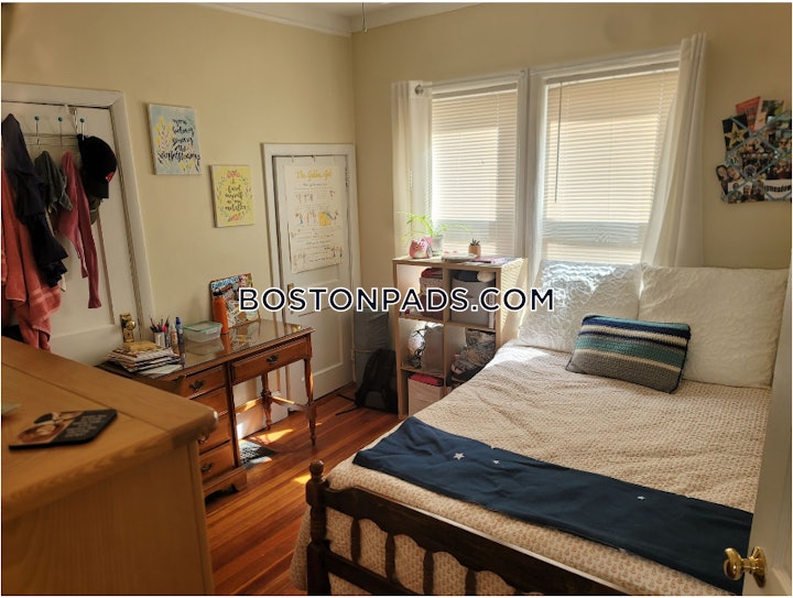 somerville-apartment-for-rent-3-bedrooms-1-bath-tufts-3894-4629300 