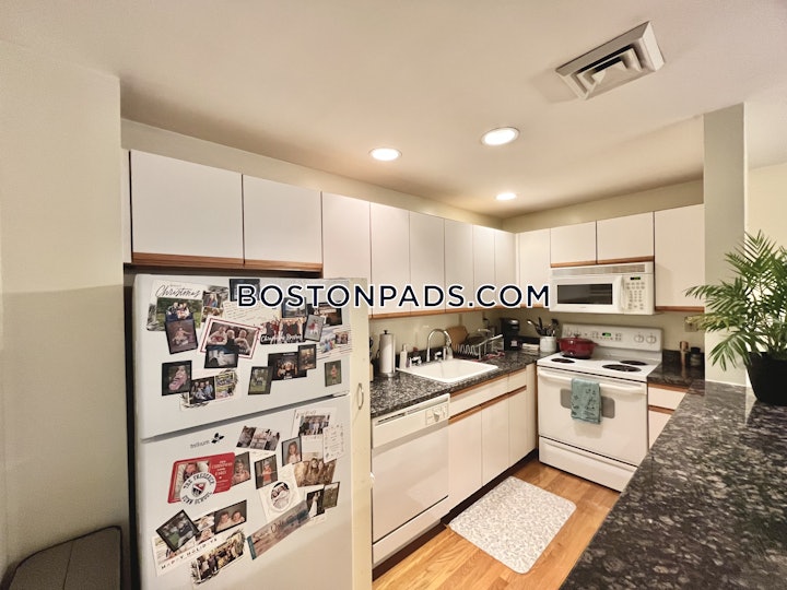 fenwaykenmore-apartment-for-rent-1-bedroom-1-bath-boston-3200-4626997 