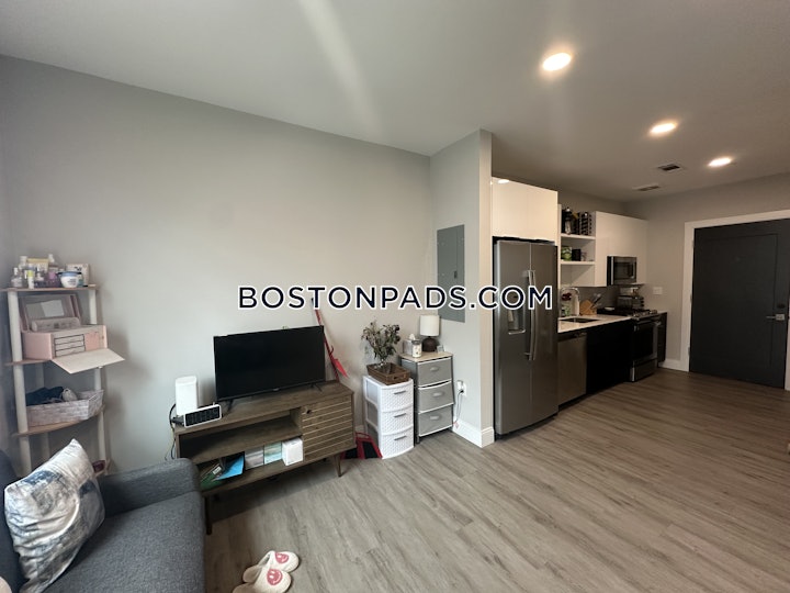 east-boston-apartment-for-rent-studio-1-bath-boston-2400-4621723 