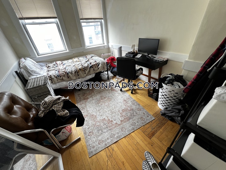 north-end-apartment-for-rent-2-bedrooms-1-bath-boston-3700-4636504 