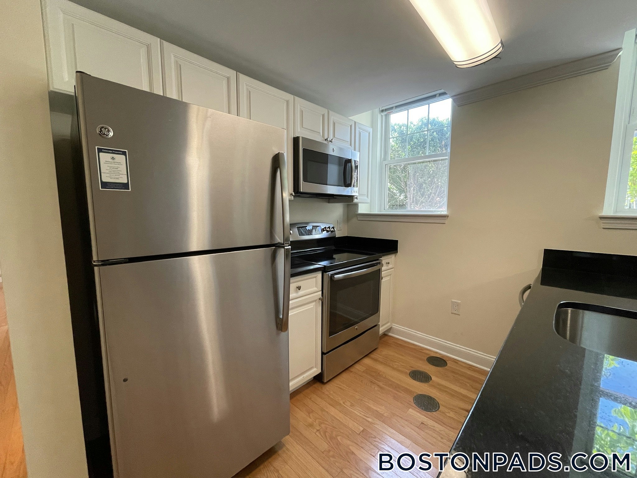 Cambridge - $2,775