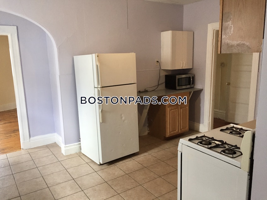 Brookline - $3,700 /month