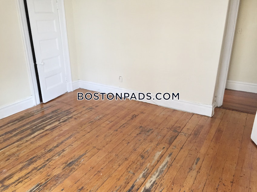 Brookline - $3,700 /month