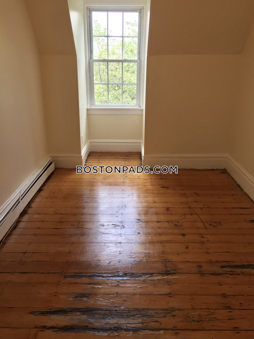 Brookline - $3,700 /month