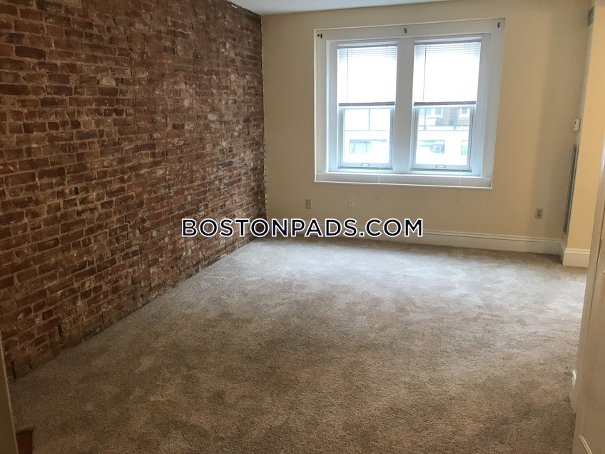 Cambridge - $2,500 /month