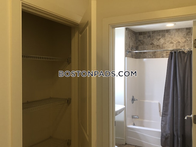 Boston - $3,500 /mo