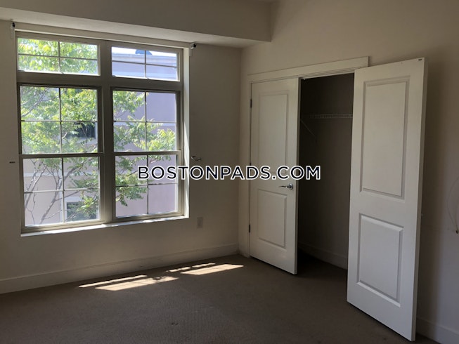 Boston - $3,500 /mo