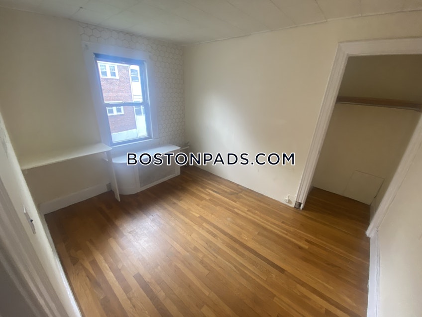 Boston - $3,450 /month