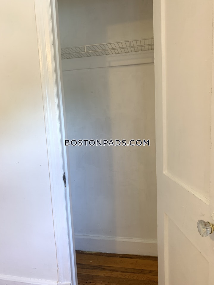 Beechcroft St. Boston picture 11