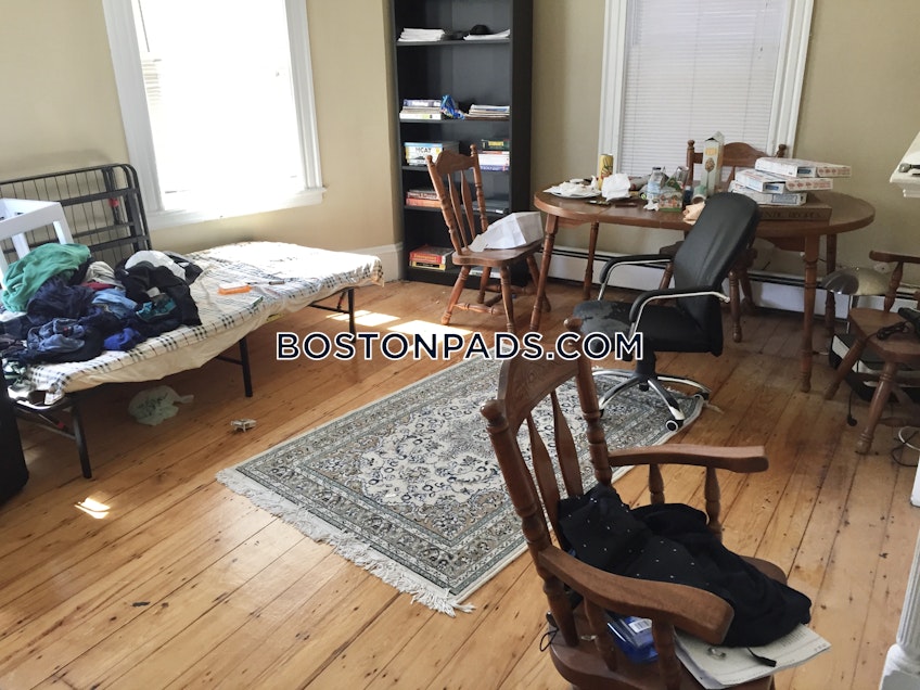 Boston - $4,200 /month