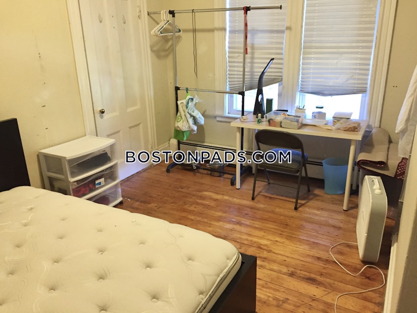 Boston - $4,200 /month