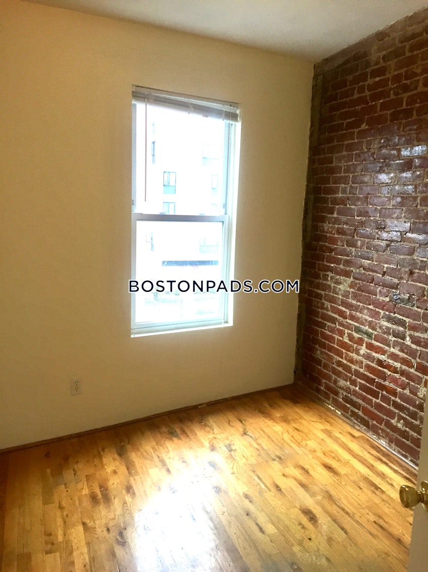 Boston - $3,300 /month