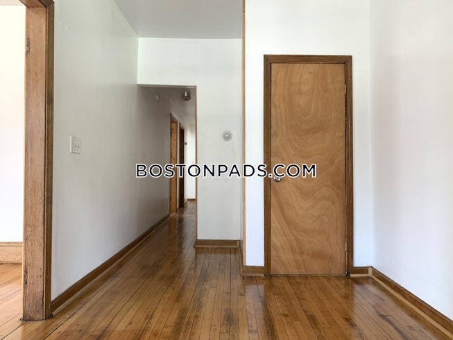 Boston - $3,000 /mo