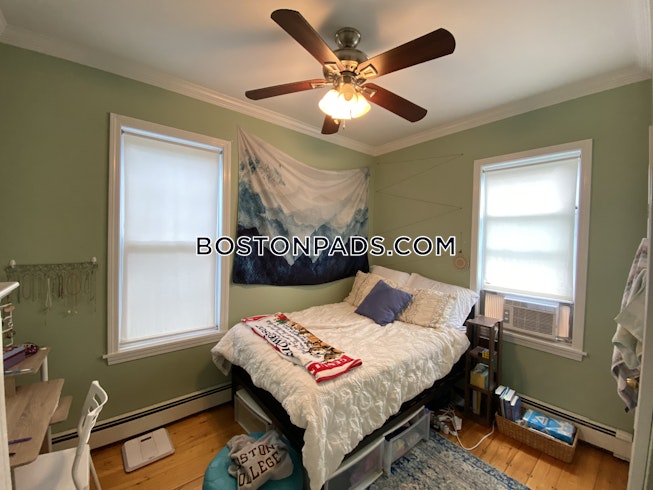 Boston - $5,200 /mo