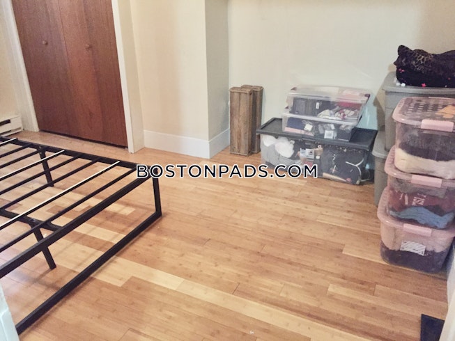 Boston - $3,000 /mo