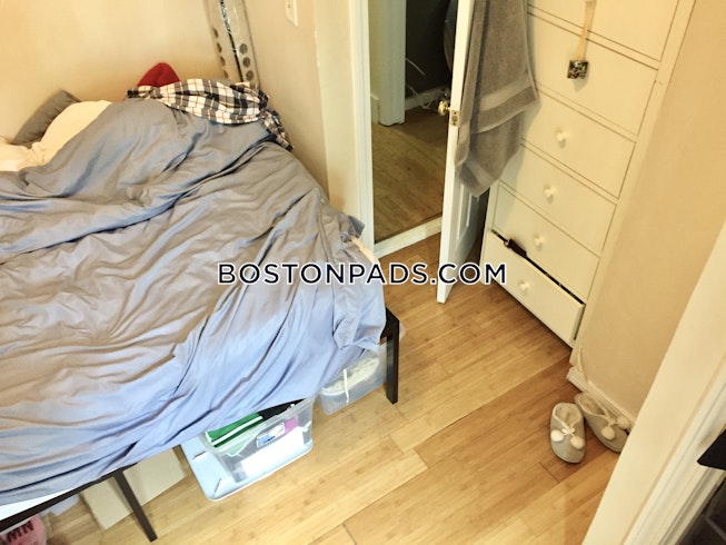 Boston - $3,000 /mo