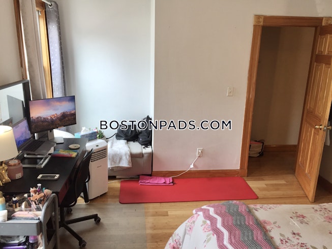 Boston - $3,200 /mo