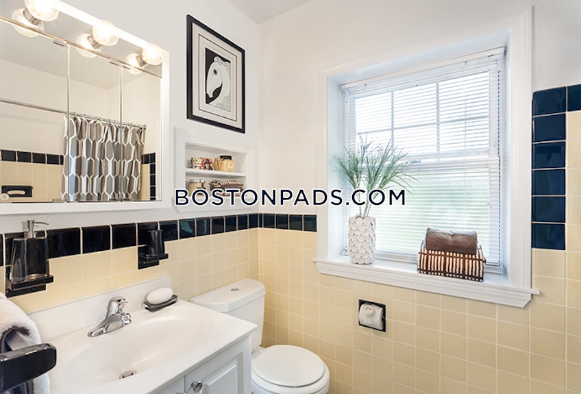 Boston - $2,690 /month