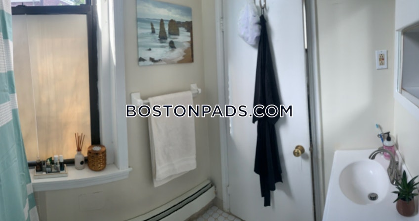 Boston - $3,400 /month