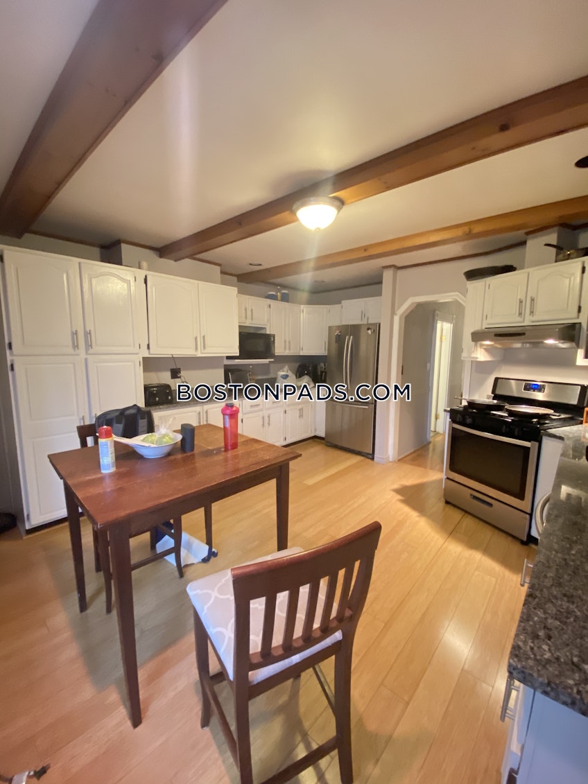 Boston - $4,200 /month