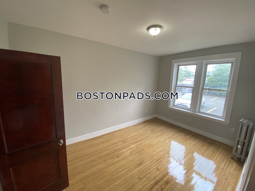 Boston - $4,200 /month