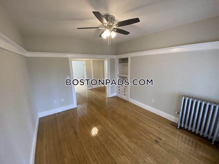Boston - $3,975 /month